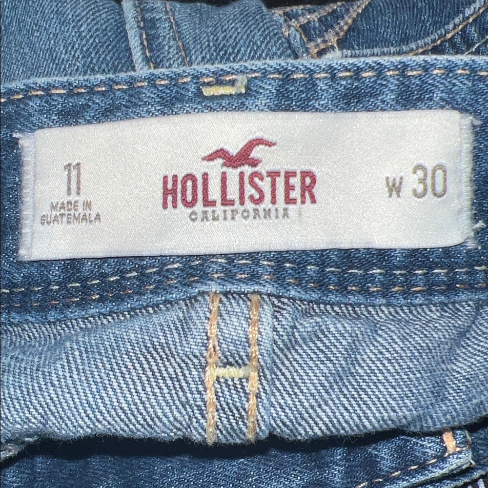 Hollister Blue Distressed Denim Cutoff Shorts 11 Junior Waist 30 GUC - Picture 3 of 3